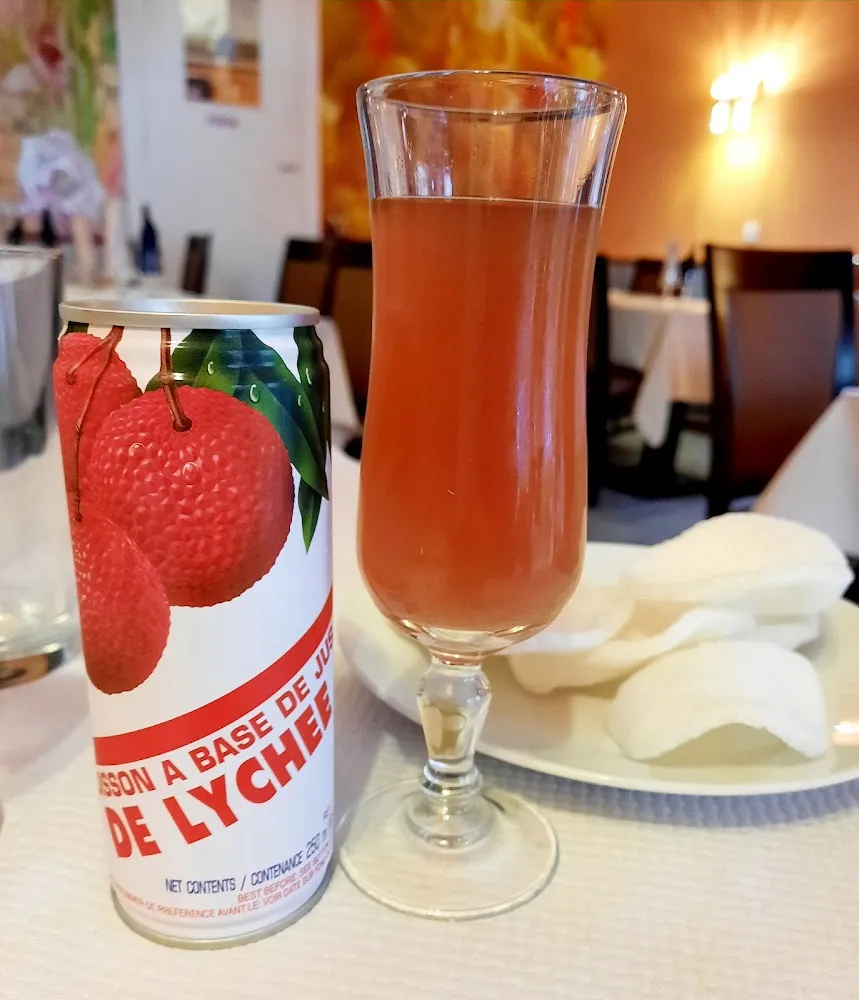 Jus de Lichi Et Cocktail Maison Chips de Crevettes